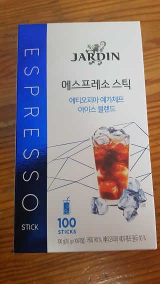 (주)쟈뎅 [쟈뎅] 에스프레소스틱 아이스블렌드 — 5점을 준 리뷰어가 2019년 5월 올린 사용 사진