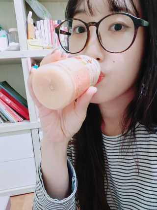 풀무원 스무디랩 피치&비타 — 4점을 준 리뷰어가 2017년 11월 올린 사용 사진