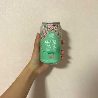 GS25 벚꽃 팝콘 + 벚꽃스파클링 + 벚꽃 청포도 에이드 — 3.83점을 준 리뷰어가 2018년 3월 올린 사용 사진