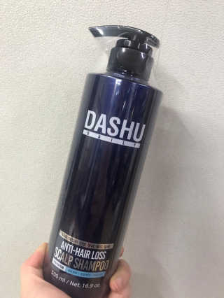 다슈코리아 다슈 데일리 단백질 한방 두피 골드 샴푸 500ml — 5점을 준 리뷰어가 2019년 11월 올린 사용 사진
