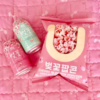GS25 벚꽃 팝콘 + 벚꽃스파클링 + 벚꽃 청포도 에이드 — 3.67점을 준 리뷰어가 2018년 3월 올린 사용 사진