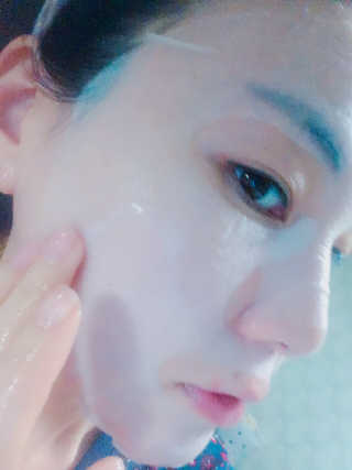 웰더마 사파이어 콜라겐 임팩트 에센셜 마스크 — 5점을 준 리뷰어가 2019년 4월 올린 사용 사진