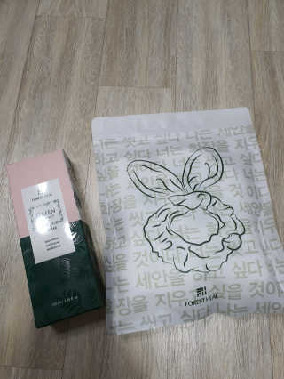포레스트힐 그린 밸런스 클렌져 100ml + 토끼 헤어밴드 — 5점을 준 리뷰어가 2020년 2월 올린 사용 사진