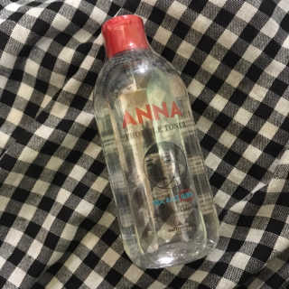 솔테라피 안나 트러블 토너 300ml — 4.5점을 준 리뷰어가 2019년 4월 올린 사용 사진