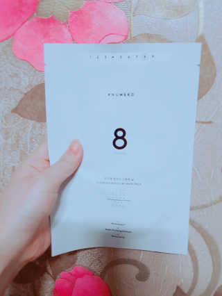 누메로 8 클리어링 모이스처 마스크팩 — 5점을 준 리뷰어가 2018년 2월 올린 사용 사진