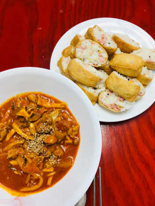 뜰아채유통 춘천닭갈비덮밥소스와 머쉬마루 버섯 — 5점을 준 리뷰어가 2018년 12월 올린 사용 사진