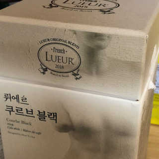 [하우투잇] 뤼에르 쿠르브 블랙 10ml x 30포 총 300ml — 4점을 준 리뷰어가 2020년 3월 올린 사용 사진