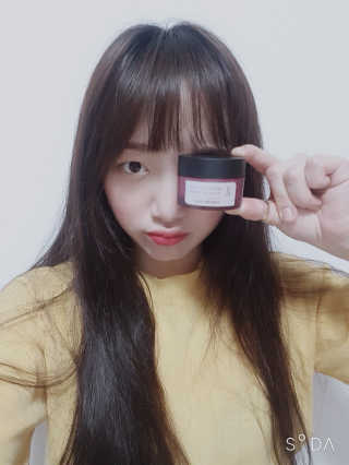 땡큐파머 미라클 에이지 리페어 아이크림 — 5점을 준 리뷰어가 2019년 8월 올린 사용 사진