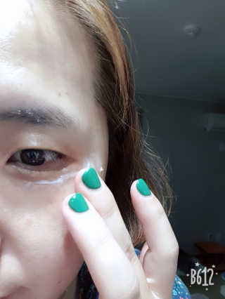 일동제약 퍼스트랩 프로바이오틱 아이크림 — 4점을 준 리뷰어가 2018년 9월 올린 사용 사진