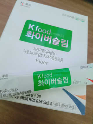 두루원 똥기사의 Kfood 화이버슬림 — 2.67점을 준 리뷰어가 2018년 7월 올린 사용 사진