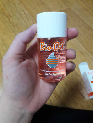 Bio-oil(바이오오일) 바이오오일(Bio-oil) — 4.5점을 준 리뷰어가 2017년 1월 올린 사용 사진