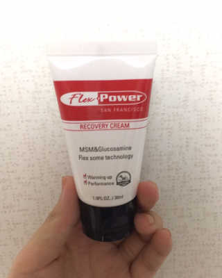 플렉스파워에이더블유에스 리커버리크림 30ml — 4.67점을 준 리뷰어가 2017년 9월 올린 사용 사진