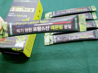 로하스웰 프랑스산 레몬밤 분말 — 3.17점을 준 리뷰어가 2018년 6월 올린 사용 사진