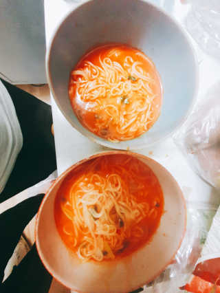 풀무원 마라덕후 모여라~ 사천식 마라쌀국수+마라볶음쌀국수 — 1점을 준 리뷰어가 2019년 10월 올린 사용 사진