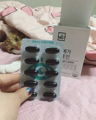 네츄럴굿띵스 오!메가루테인 60일분 — 5점을 준 리뷰어가 2018년 4월 올린 사용 사진