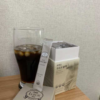 [하우투잇] 뤼에르 쿠르브 블랙 10ml x 30포 총 300ml — 4점을 준 리뷰어가 2020년 3월 올린 사용 사진