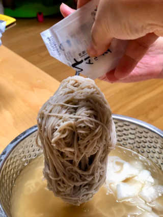 한반도키친 집에서 먹는 정통 평양냉면, 한반도랭면 — 5점을 준 리뷰어가 2019년 7월 올린 사용 사진