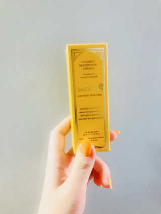 [스킨큐어] 산다화 비타민C 화이트닝 에센스 30ml — 5점을 준 리뷰어가 2019년 7월 올린 사용 사진
