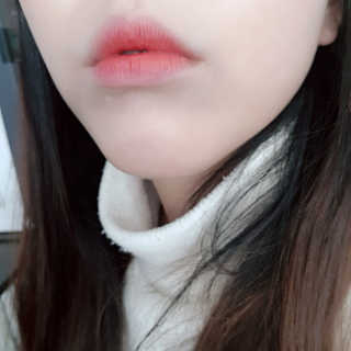 머지 더 퍼스트 벨벳틴트2 — 4.83점을 준 리뷰어가 2018년 11월 올린 사용 사진