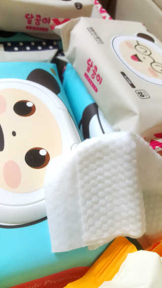 달곰이 물티슈 — 5점을 준 리뷰어가 2017년 9월 올린 사용 사진