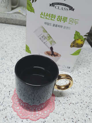 (주)쟈뎅 [쟈뎅] 클래스 신선한 하루 원두+여과지 SET — 4점을 준 리뷰어가 2019년 3월 올린 사용 사진