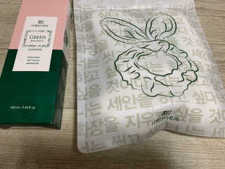 포레스트힐 그린 밸런스 클렌져 100ml + 토끼 헤어밴드 — 4.5점을 준 리뷰어가 2020년 2월 올린 사용 사진