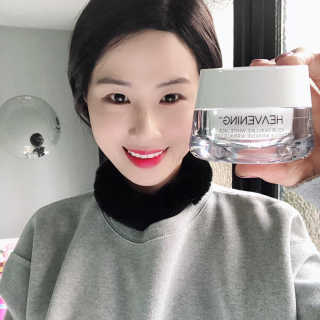 헤브닝 인텐시브 주름개선크림 50ml — 5점을 준 리뷰어가 2018년 11월 올린 사용 사진