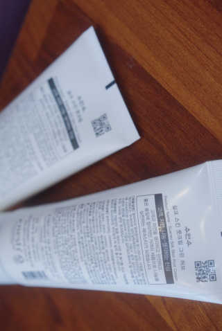 (주)에네스티 에네스티 수안수 실크스킨 풋크림 1+1 — 5점을 준 리뷰어가 2019년 12월 올린 사용 사진