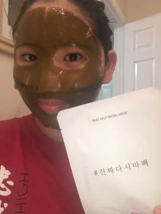 셀비엔 Real kelp facial mask — 5점을 준 리뷰어가 2017년 4월 올린 사용 사진