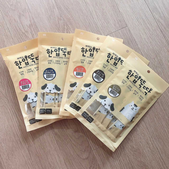 [펫토리아]짜먹는 한입뚝딱 강아지.고양이 마약간식 리뷰 사진