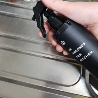 PEACE MOMENT 피스모먼트 인세컨즈포키친 320mL 천연살균소독제 — 5점을 준 리뷰어가 2018년 10월 올린 사용 사진