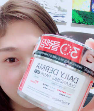 나이팅게일 데일리 더마 클렌징패드 마일드 — 4.33점을 준 리뷰어가 2018년 1월 올린 사용 사진