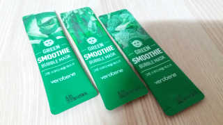 베로베네 그린 스무디 버블 마스크 — 4.5점을 준 리뷰어가 2020년 2월 올린 사용 사진