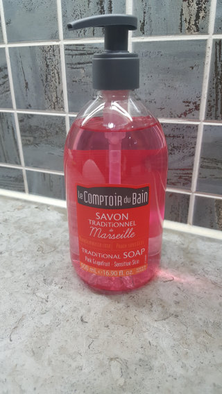 르 꽁뚜아르 뒤뱅 마르세유 솝 바디워시 500ml — 4점을 준 리뷰어가 2016년 7월 올린 사용 사진