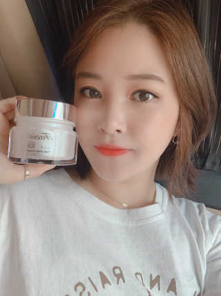 파시스 올인원 진주 화이트닝 크림 100ml — 3.5점을 준 리뷰어가 2019년 5월 올린 사용 사진