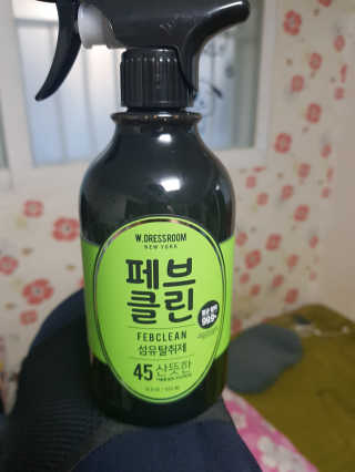 더블유드레스룸 페브클린 500ml — 4.67점을 준 리뷰어가 2018년 11월 올린 사용 사진