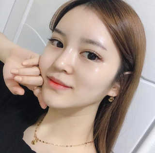 띠아느 타임 크리스탈라이즈드 리프레시 턴 오버 토너 — 4점을 준 리뷰어가 2019년 8월 올린 사용 사진