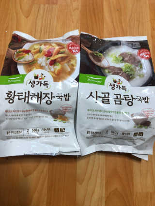 [풀무원] 사골곰탕국밥 황태해장국밥 — 4.67점을 준 리뷰어가 2018년 6월 올린 사용 사진