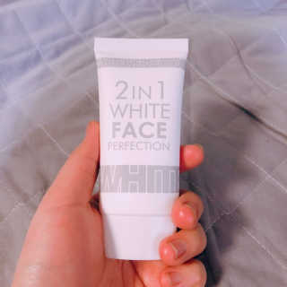 피움 스킨바리스타 2in1 화이트 페이스 퍼펙션 50ml — 4.67점을 준 리뷰어가 2018년 11월 올린 사용 사진