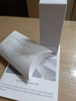 ROSE BLANCHE 로제블랑쉐 인텐시브 수딩 세럼 — 5점을 준 리뷰어가 2019년 7월 올린 사용 사진