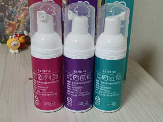 폼글 I foamgle [폼글] 거품가글 50ml 3종 - 민트, 라벤더, 라즈베리 — 5점을 준 리뷰어가 2019년 12월 올린 사용 사진