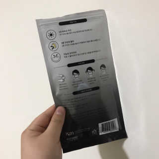 [닥터퓨리] 소프트터치 건강 + UV 블랙스타일 마스크 — 5점을 준 리뷰어가 2019년 4월 올린 사용 사진