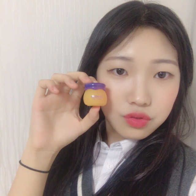 블루베리 하이드레이팅 허니 립 밤 리뷰 사진