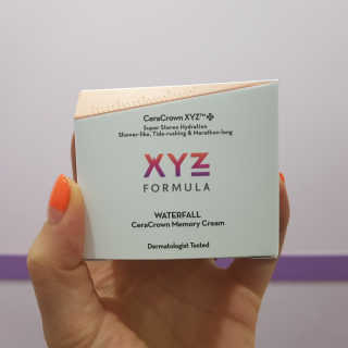 XYZ FORMULA 워터폴 라인 세라크라운 메모리 크림 — 5점을 준 리뷰어가 2018년 2월 올린 사용 사진