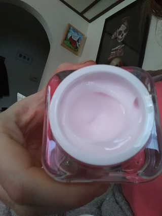 레디 아쿠아 글라스 코팅 크림 — 5점을 준 리뷰어가 2018년 2월 올린 사용 사진