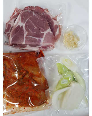 땡땡쿡 더실비김치찌개 2인분 710g 라면사리 포함 — 5점을 준 리뷰어가 2020년 2월 올린 사용 사진