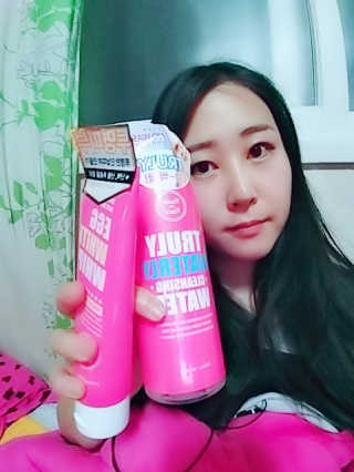 페이스인페이스 트룰리 워터리 클렌징 워터_에그 화이트 휩 클렌징 폼 — 4점을 준 리뷰어가 2018년 4월 올린 사용 사진