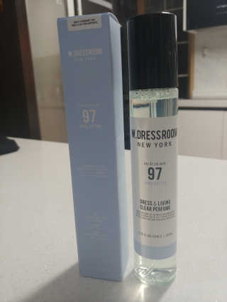 더블유드레스룸 드레스퍼퓸 150ml — 5점을 준 리뷰어가 2018년 8월 올린 사용 사진