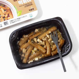 랭킹닭컴 러브잇 닭가슴살 통밀곤약떡볶이 혼합맛 5팩 — 4점을 준 리뷰어가 2019년 12월 올린 사용 사진
