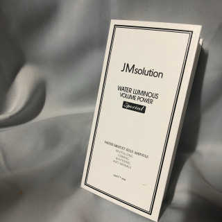 JM솔루션 물광 볼륨 파워 스페셜 — 5점을 준 리뷰어가 2018년 12월 올린 사용 사진